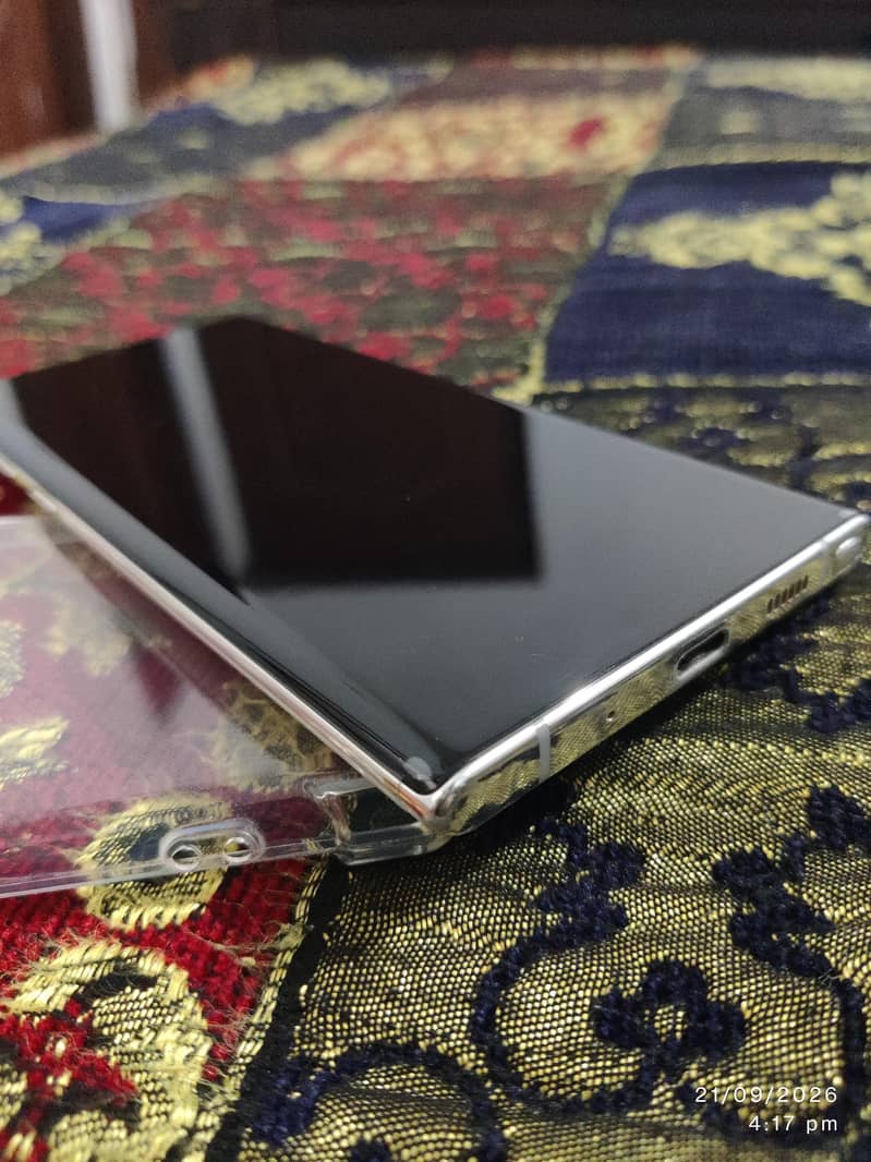Samsung Mobile Note 10 Plus 5
