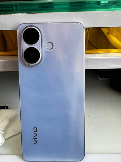 Vivo V60