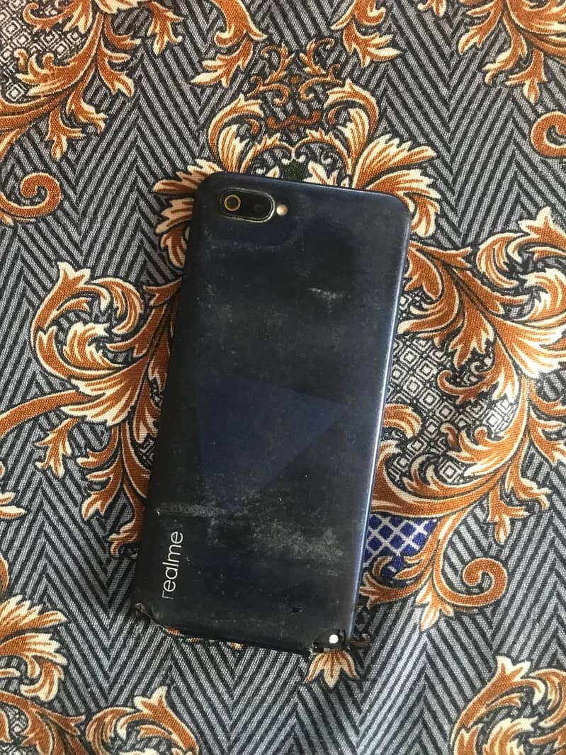 Realme C2 3