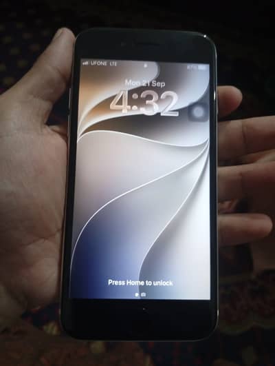Apple iPhone SE 2020