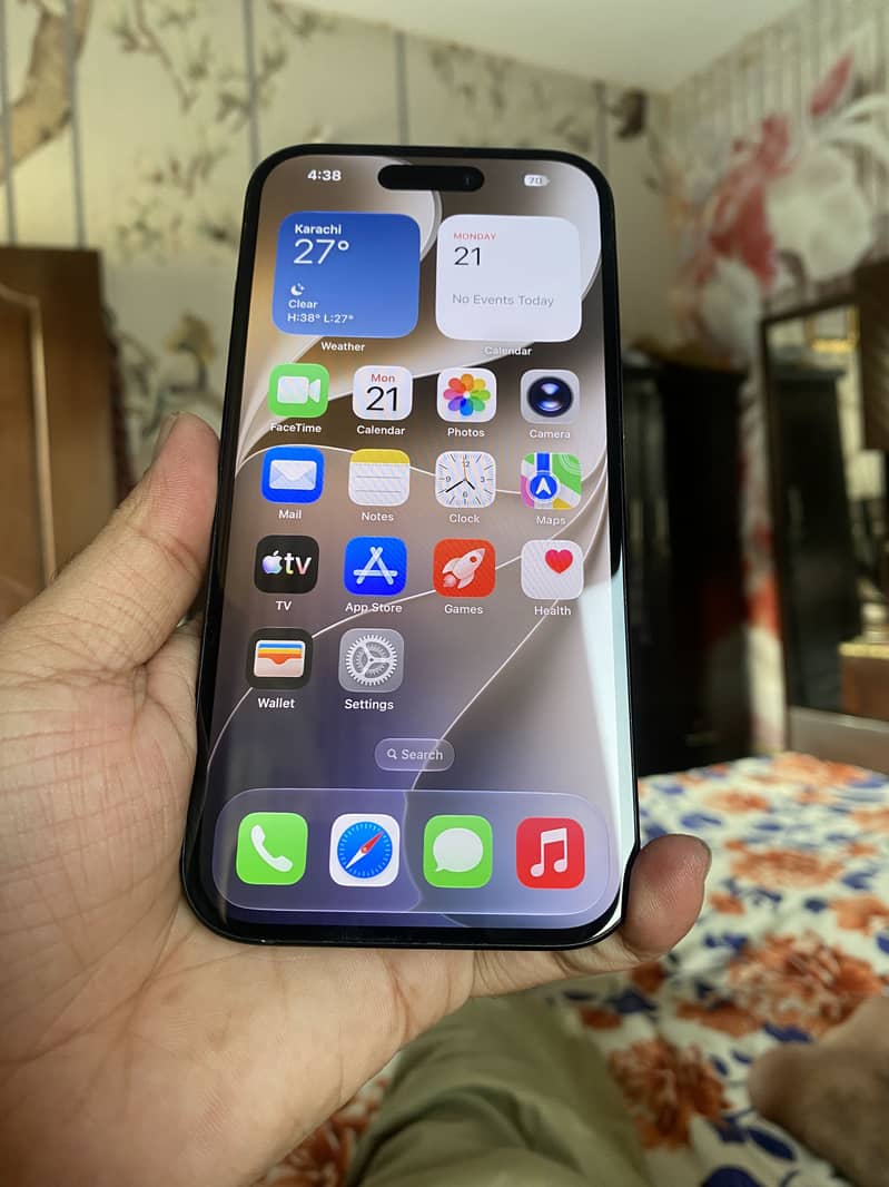 Apple iPhone 15 2