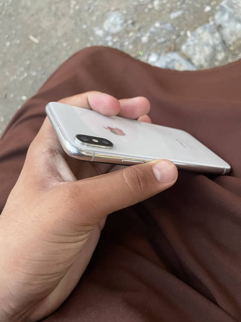 Apple iPhone X 0