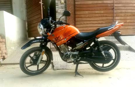 Yamaha YBR 125G 2023