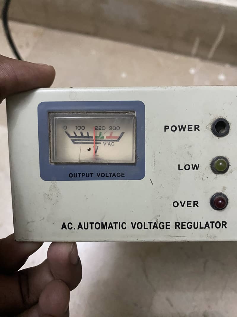Stac Voltage regulator 6