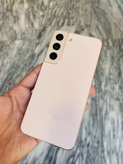 Samsung Mobile S22