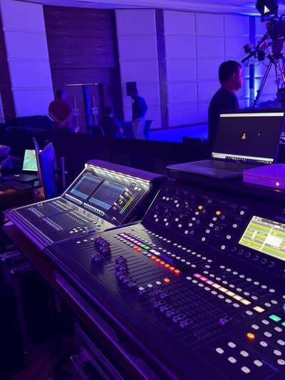 Need staff for sound lights and screen technicians