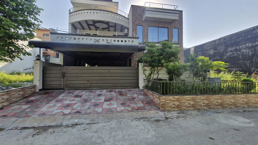 Upper Portion for Rent 0