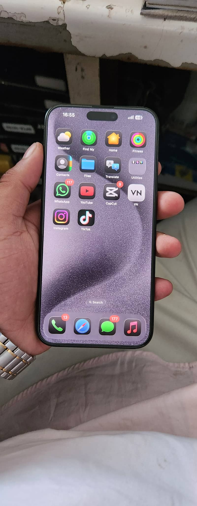 Apple iPhone 15 Pro Max 3