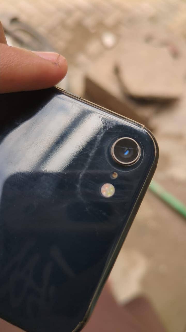 Apple iPhone SE 8