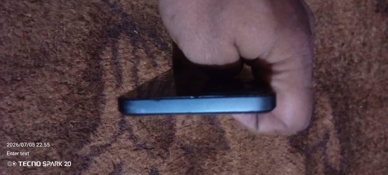 Realme C35 0