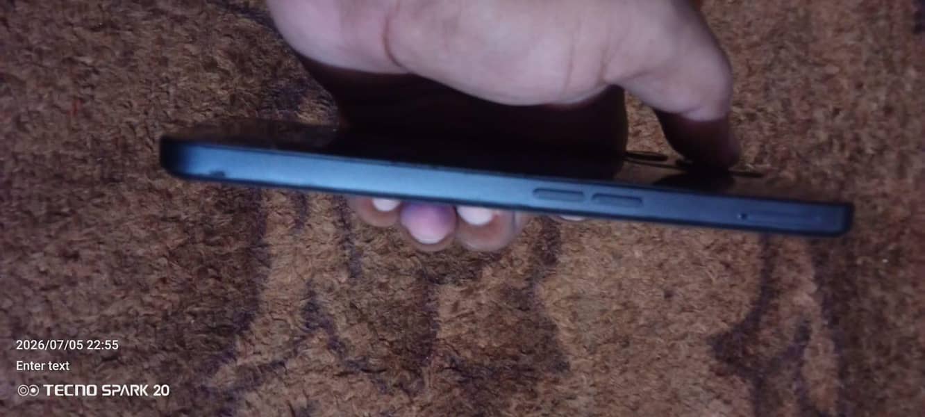 Realme C35 6