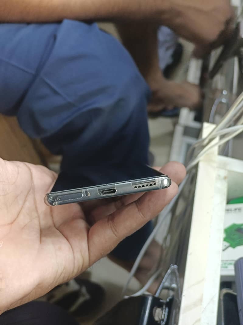 Tecno CAMON 40 Pro 2
