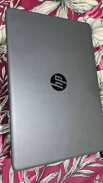 HP Notebook G9 250 15.6 inch