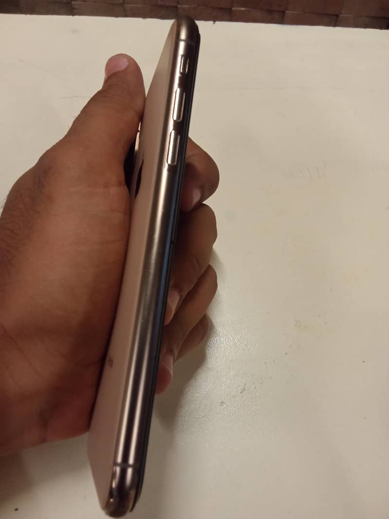 Apple iPhone XS 2