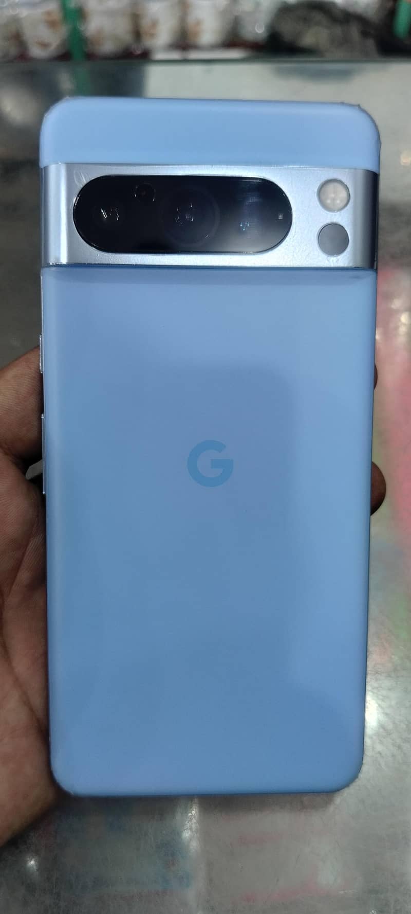 Google Pixel 8 Pro 0