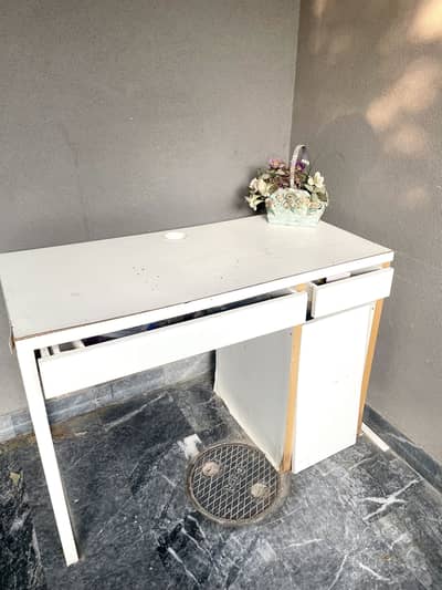 Ikea study table