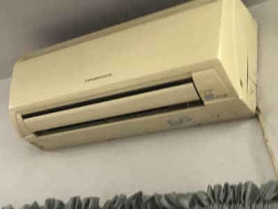 Mitsubishi Mr slim AC perfect ruining condition no fault no damage