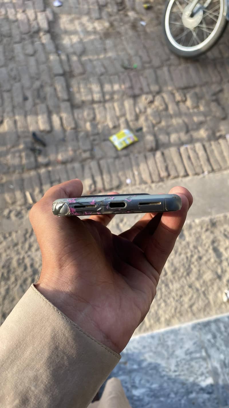 Google Pixel 8 1
