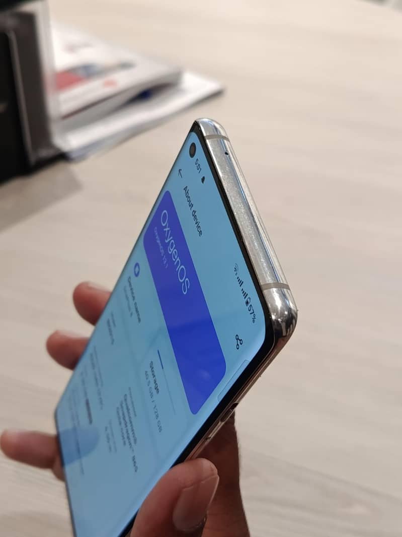 One Plus 8 1