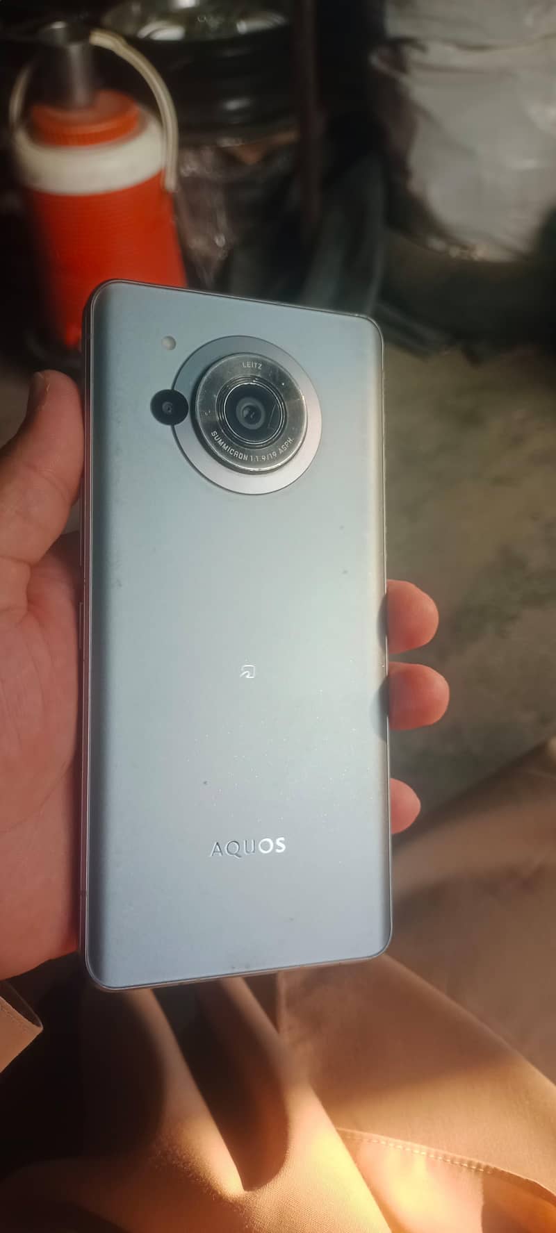 sharp Aquos r 7 3