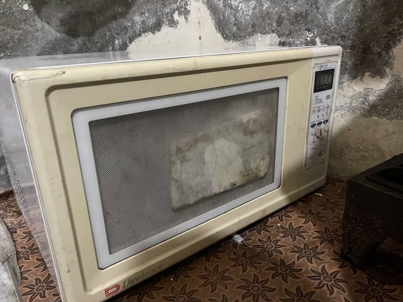 Dawlance Micro oven 4