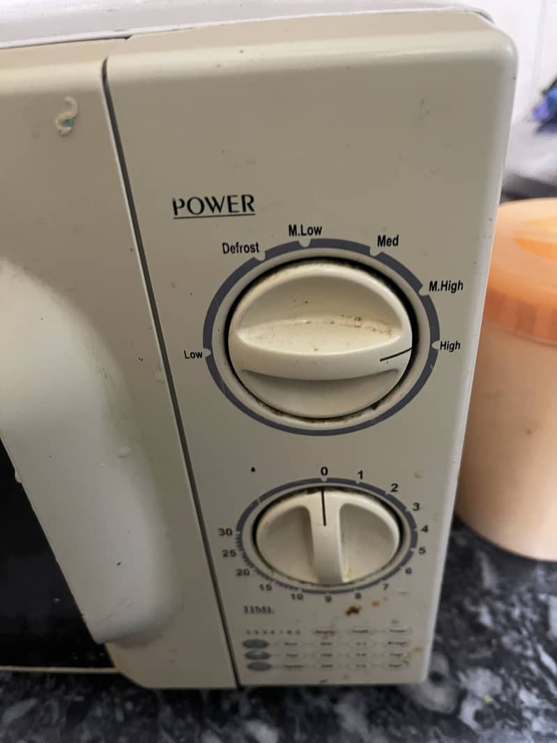 Dawlance Micro oven 6