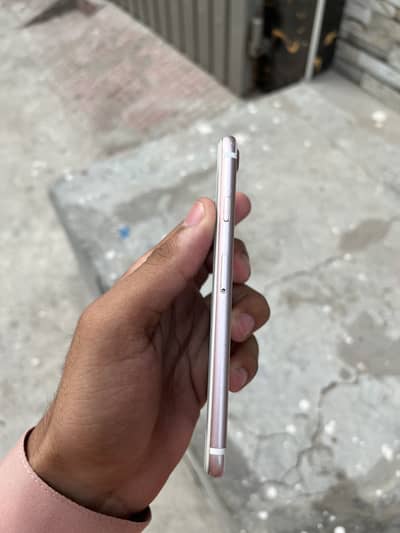 iPhone 7 PTA approved