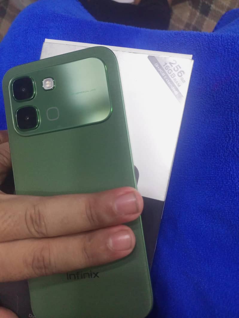 Infinix NOTE EDGE 0