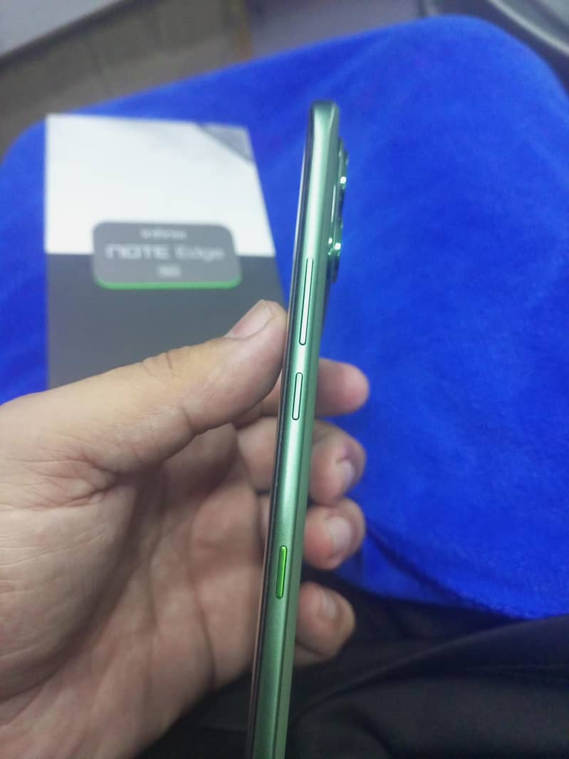 Infinix NOTE EDGE 2