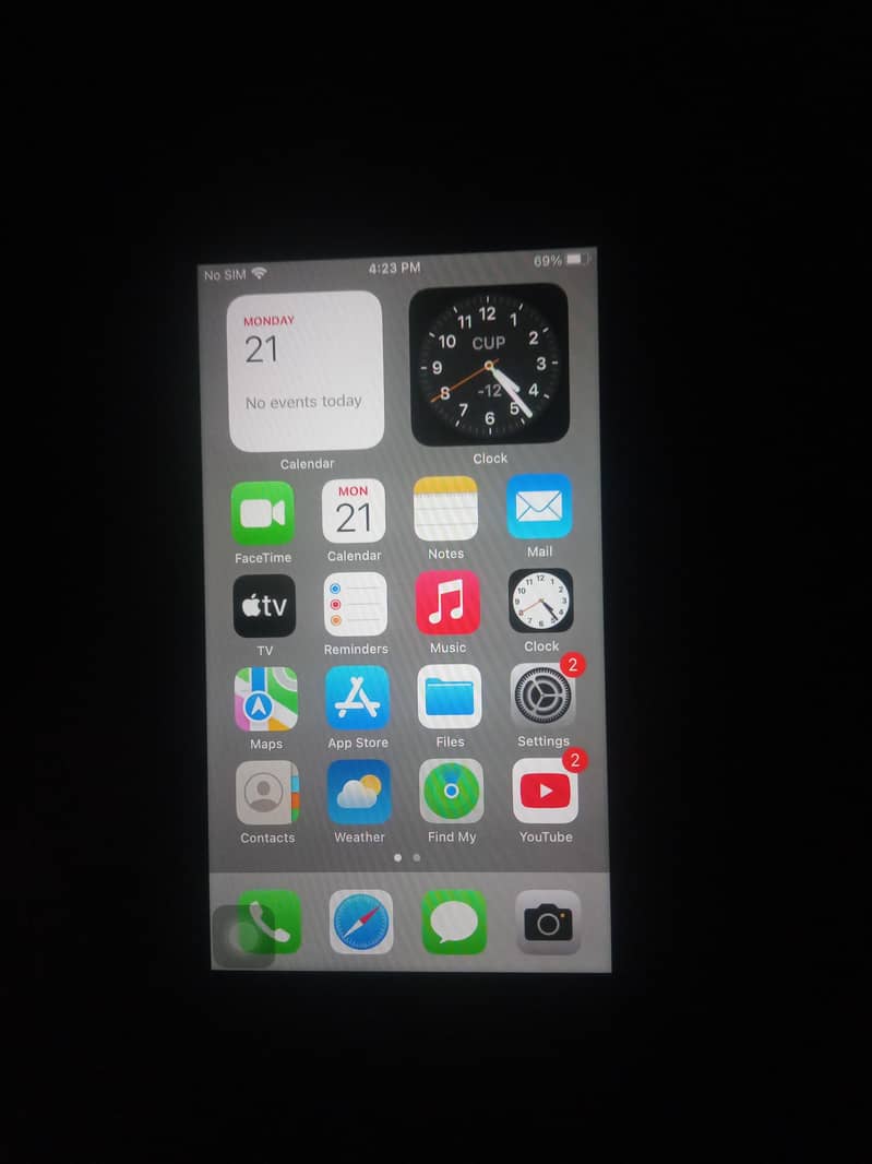 Apple iPhone 8 0