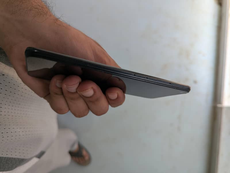 OPPO A76 3