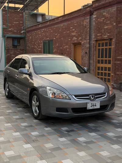 Honda Accord 2005