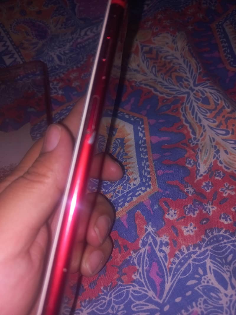 Apple iPhone 7 plus 2