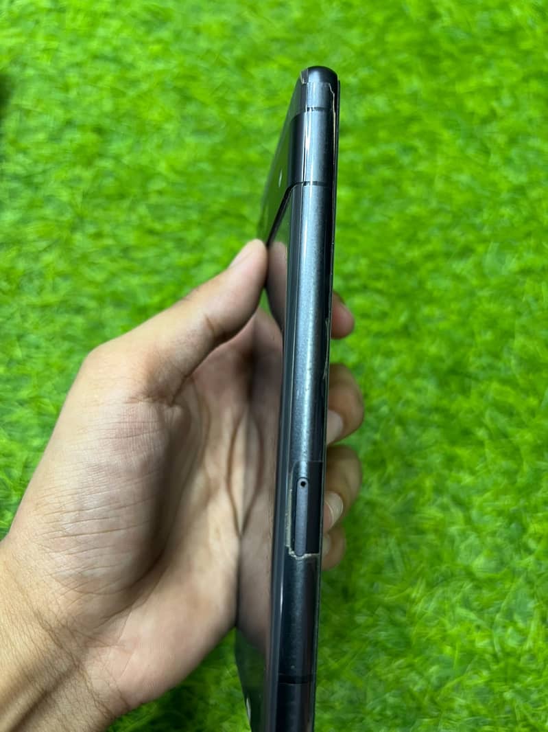 Google Pixel 7a 4