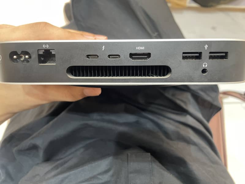 MAC MINI m2 2