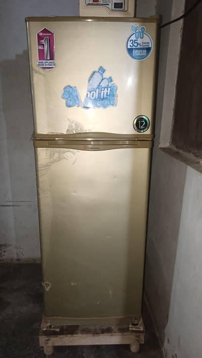fridge dawlance
