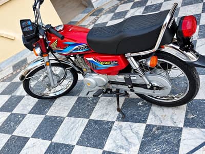 honda 125 2024 modl like a new