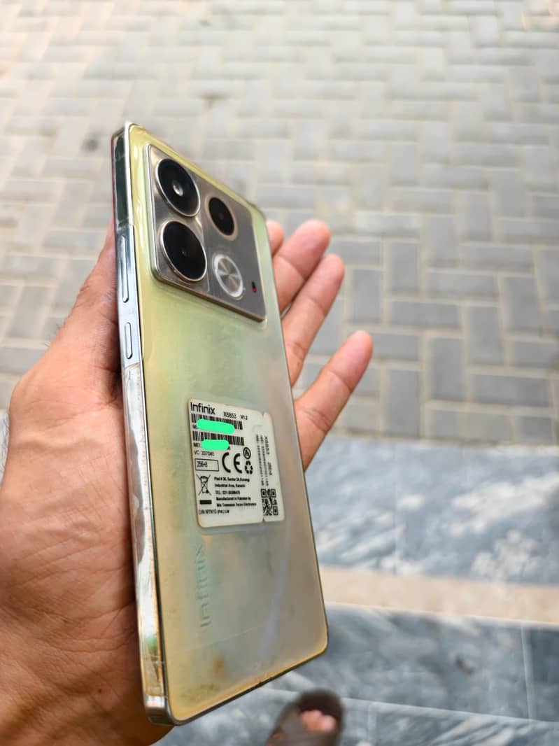Infinix Note 40 2