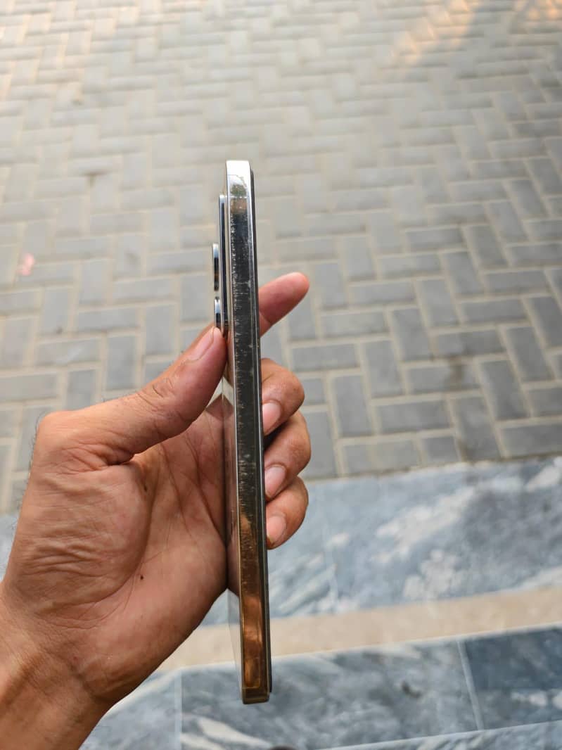 Infinix Note 40 3