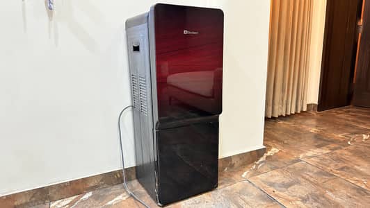 Dawlance Water Dispenser with Mini Refrigerator – Excellent Condition
