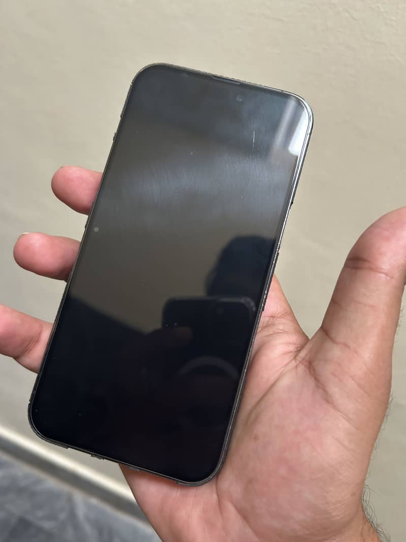 Apple iPhone 14 Pro Max 0