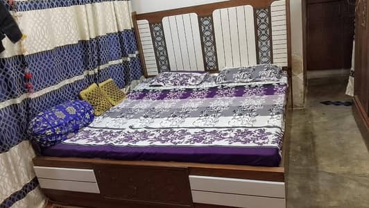 bedroom set for sell