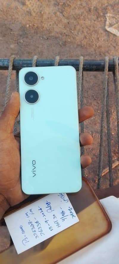 Vivo Y03