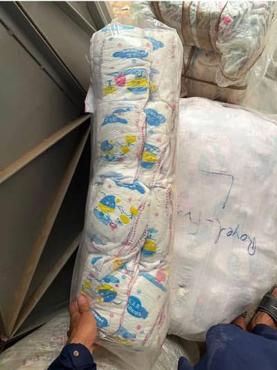 pampers holsale