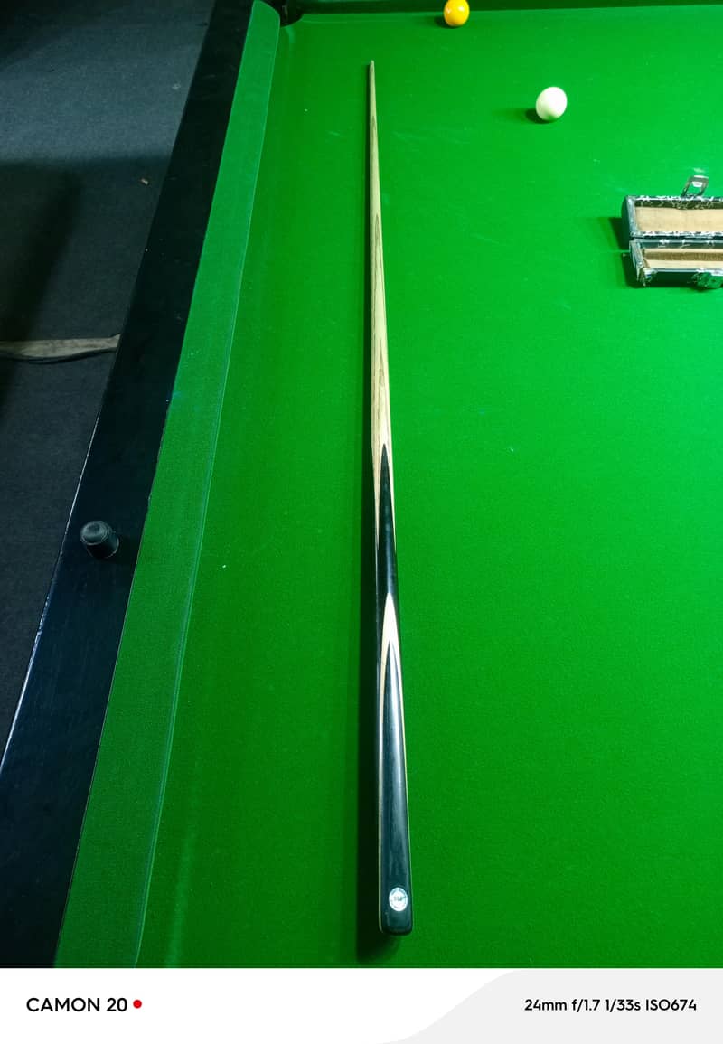 snooker cue 1