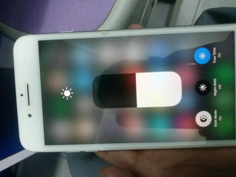 Apple iPhone 8 Plus 1