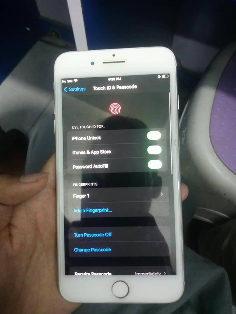 Apple iPhone 8 Plus 9