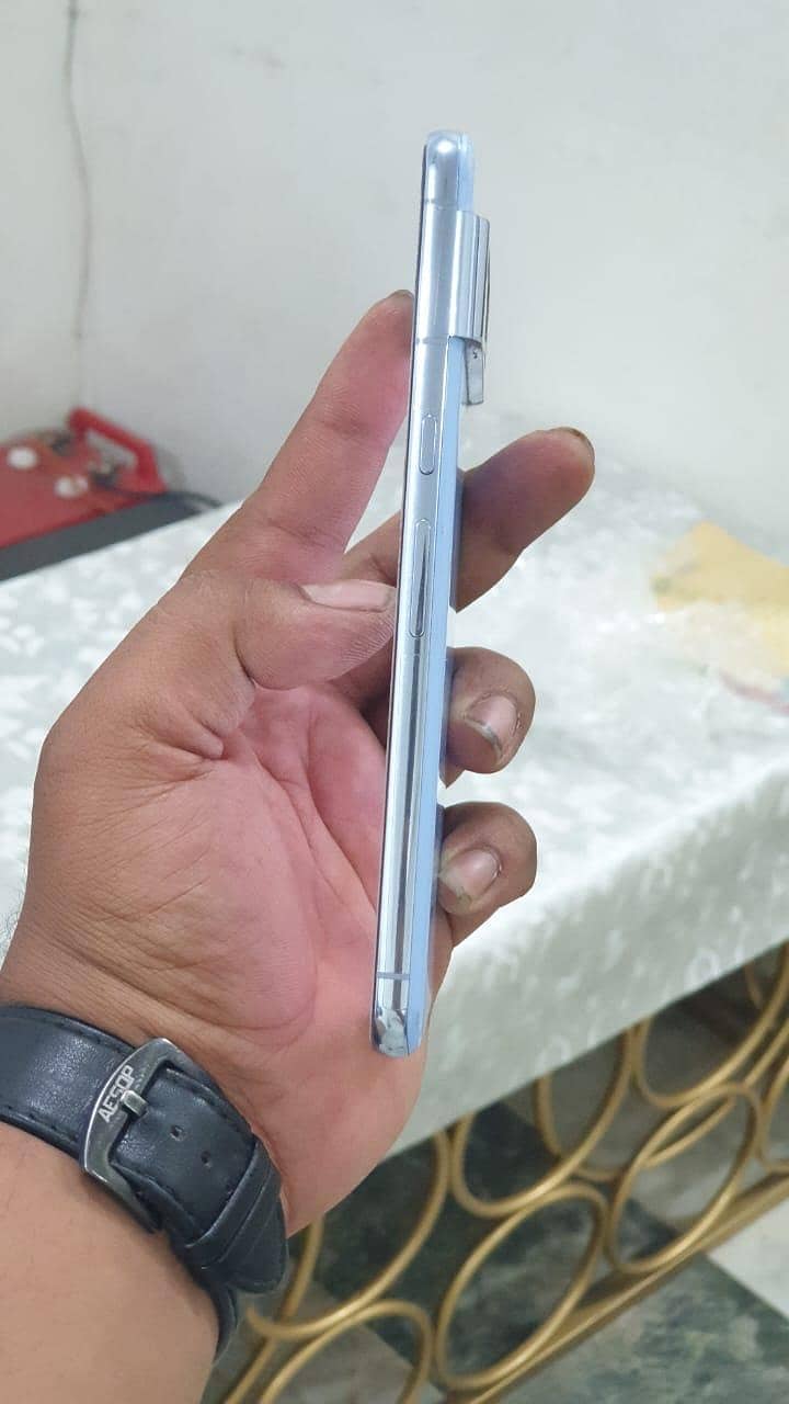 Google Pixel 8 Pro 3