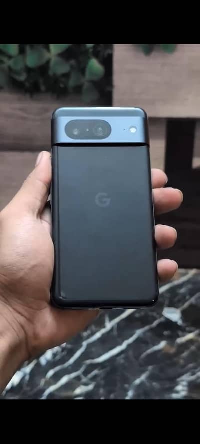 Google Pixel 8