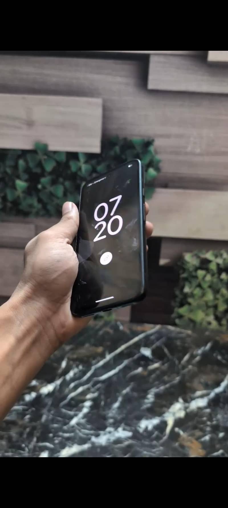 Google Pixel 8 3